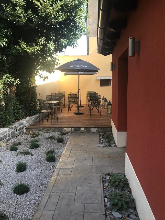 Wingbay B&B Πορτορόζ Εξωτερικό φωτογραφία